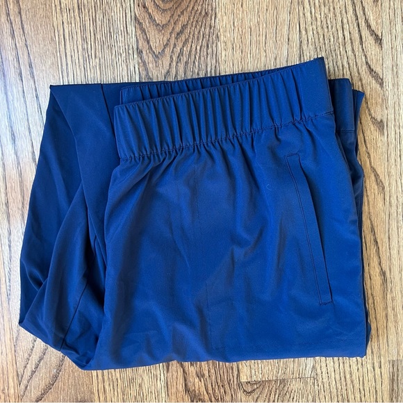 🆕 NWT T by Talbots activewear navy blue cropped lightweight pants size large - Picture 11 of 11